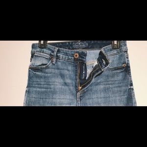 2/26 Lucky Brand 🍀 Hayden Skinny Jeans